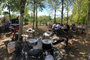 visuel musiQ-création, la nouvelle prestation sur mesure ! Olifan - 30 personnes